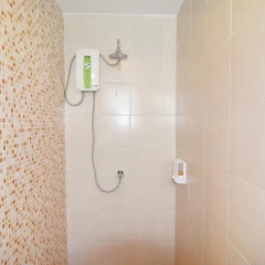Отель Golden Bay Cottage 3* Бунгало Делюкс с различными типами кроватей фото 29