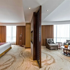 Отель Muong Thanh Luxury Buon Ma Thuot 4* Представительский люкс с различными типами кроватей фото 2