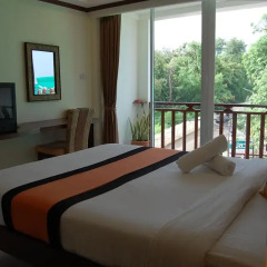 Khon Kaen Orchid Hotel 3* Номер Делюкс с различными типами кроватей
