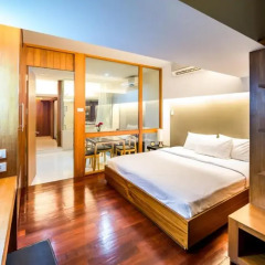 Апартаменты Laemtong Serviced Apartment Люкс с различными типами кроватей фото 11
