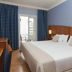 Delfin Hotel 4* Стандартный номер двуспальная кровать фото 4