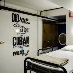 Hostel Mundo Joven Catedral Кровать в общем номере фото 4