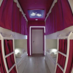 Гостиница HQ Hostelberry комната для гостей