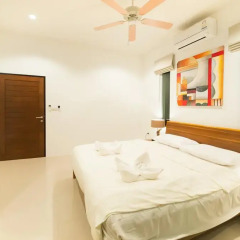 Отель Oriental Beach Pearl Resort 3* Люкс с различными типами кроватей фото 7