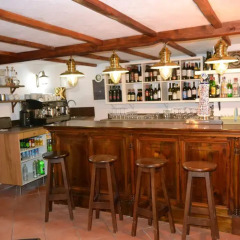 Hotel Puerto Arnela Камариньяс гостиничный бар