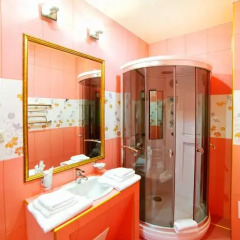 Гостиница Resident 4* Номер Премиум с различными типами кроватей фото 10