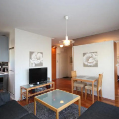 Апартаменты Gella Serviced Apartments комната для гостей фото 5