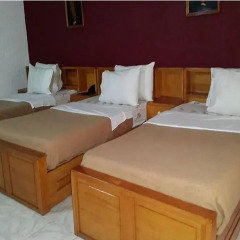 Sir Max Hotel комната для гостей