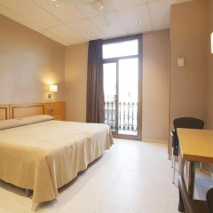 Отель Hostal Nuevo Colon Стандартный номер фото 6