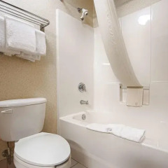 Отель Best Western Port Columbus 3* Стандартный номер
