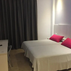 Hotel Apartamentos Solimar комната для гостей