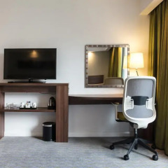 Отель Hampton by Hilton Exeter Airport 3* Стандартный номер с различными типами кроватей фото 7