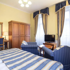 Ontario Hotel Garni 3* Апартаменты с различными типами кроватей фото 12