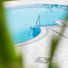 Hotel Ansitz Rungghof Аппиано-сулла-Страда-дель-Вино бассейн