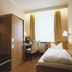 Hotel Jedermann 2* Стандартный номер с различными типами кроватей фото 9
