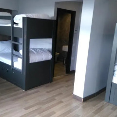 Отель Cheers Lighthouse 3* Кровать в общем номере с двухъярусной кроватью фото 10