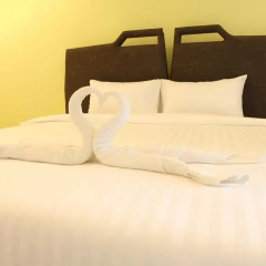 Отель Sunny Residence 3* Улучшенный номер с различными типами кроватей фото 3