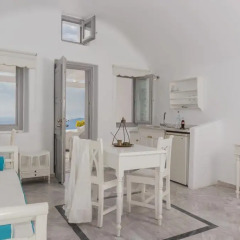 Отель Iliovasilema Suites 4* Полулюкс с различными типами кроватей фото 5