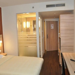 Star Inn Hotel Premium Wien Hauptbahnhof Номер Бизнес с различными типами кроватей фото 5