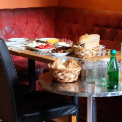 Отель Academus - Cafe/Pub & Guest House Польша, Вроцлав - отзывы, цены и фото номеров - забронировать отель Academus - Cafe/Pub & Guest House онлайн в номере фото 2