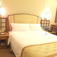 Guangdong Hotel 3* Стандартный номер с различными типами кроватей фото 6