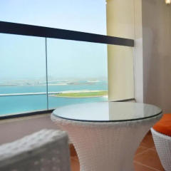 Отель Vacation Bay - Sadaf-5 Residence балкон