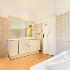 Отель Le Grimaldi 4* Стандартный номер с различными типами кроватей фото 9