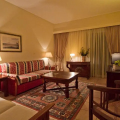 Green Hill Hotel 2* Люкс с различными типами кроватей фото 4