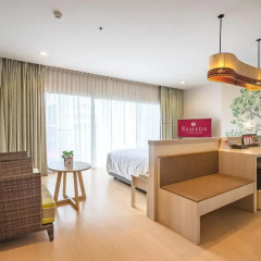 Отель Ramada by Wyndham Phuket Deevana Patong Номер Делюкс с двуспальной кроватью фото 7