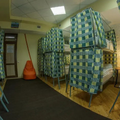 DimAL Hostel Almaty Кровать в женском общем номере двухъярусные кровати