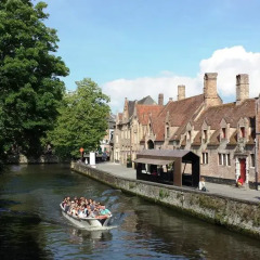 Отель Holiday Home Bruges De Pepel 5* Стандартный номер с различными типами кроватей фото 37