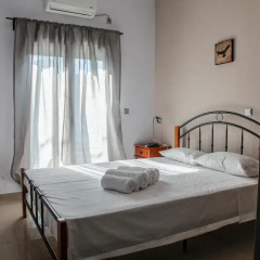 Отель Lak Peristeri Homes комната для гостей