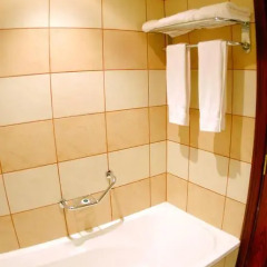 Отель Al Liwan Suites 4* Люкс с различными типами кроватей фото 6