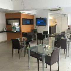 Hotel Urban Express питание