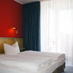 Hotel am Buschkrugpark комната для гостей фото 2