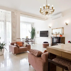 Гостиница LUX Private House near Arcadia комната для гостей