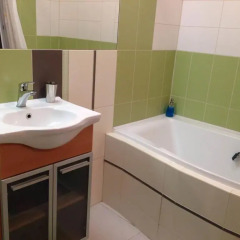 Hostel One Miru Кровать в общем номере с двухъярусной кроватью фото 8