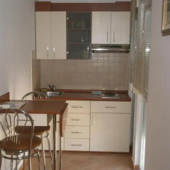 Отель Apartmani Znjan Апартаменты с различными типами кроватей фото 12