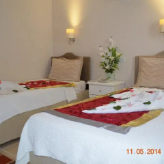 Yunus Hotel в номере