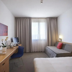 Отель Novotel Barcelona S Joan Despi 4* Стандартный номер с различными типами кроватей фото 5