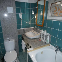 Апартаменты Guest House & Apartment Nabucco with Mountain View Закопане ванная
