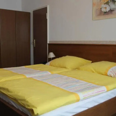 Hotel Engelbertz 2* Стандартный номер с двуспальной кроватью
