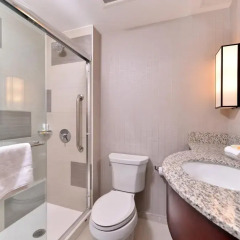 Отель Holiday Inn New York City - Times Square 3* Стандартный номер с различными типами кроватей фото 10