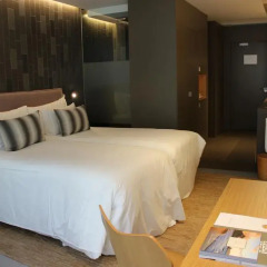 Отель Ohla Eixample 5* Улучшенный номер с различными типами кроватей фото 2