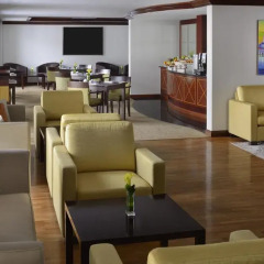 Mövenpick Hotel Bur Dubai 5* Улучшенный номер с различными типами кроватей фото 2