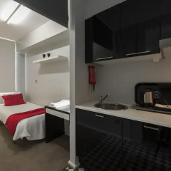 Отель Cosme Guesthouse 4* Апартаменты с различными типами кроватей фото 8