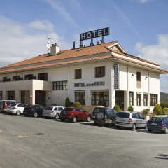 Hotel Ekai парковка