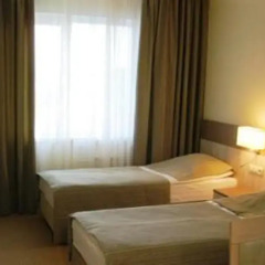 Гостиница East Gate 4* Стандартный номер с различными типами кроватей фото 18
