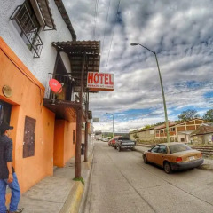 Hotel La Posada Santa Cruz Креэль парковка