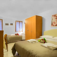 Отель Alloggio Ai Tre Ponti 2* Апартаменты с различными типами кроватей фото 10